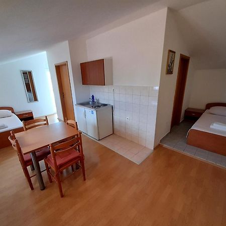 Apartments Nikolas Vodice Exterior photo