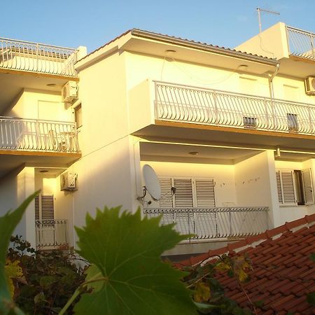 Apartments Nikolas Vodice Exterior photo