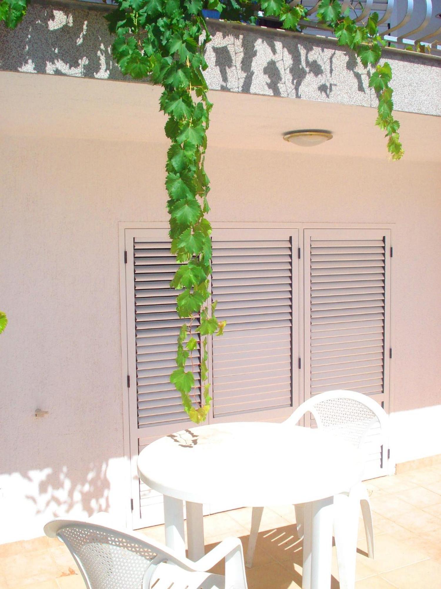 Apartments Nikolas Vodice Exterior photo