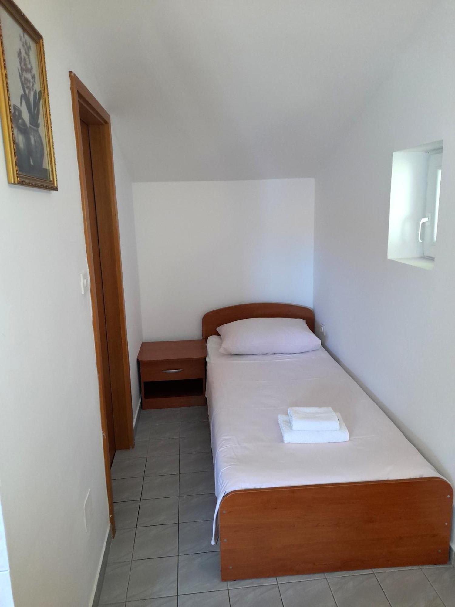 Apartments Nikolas Vodice Exterior photo